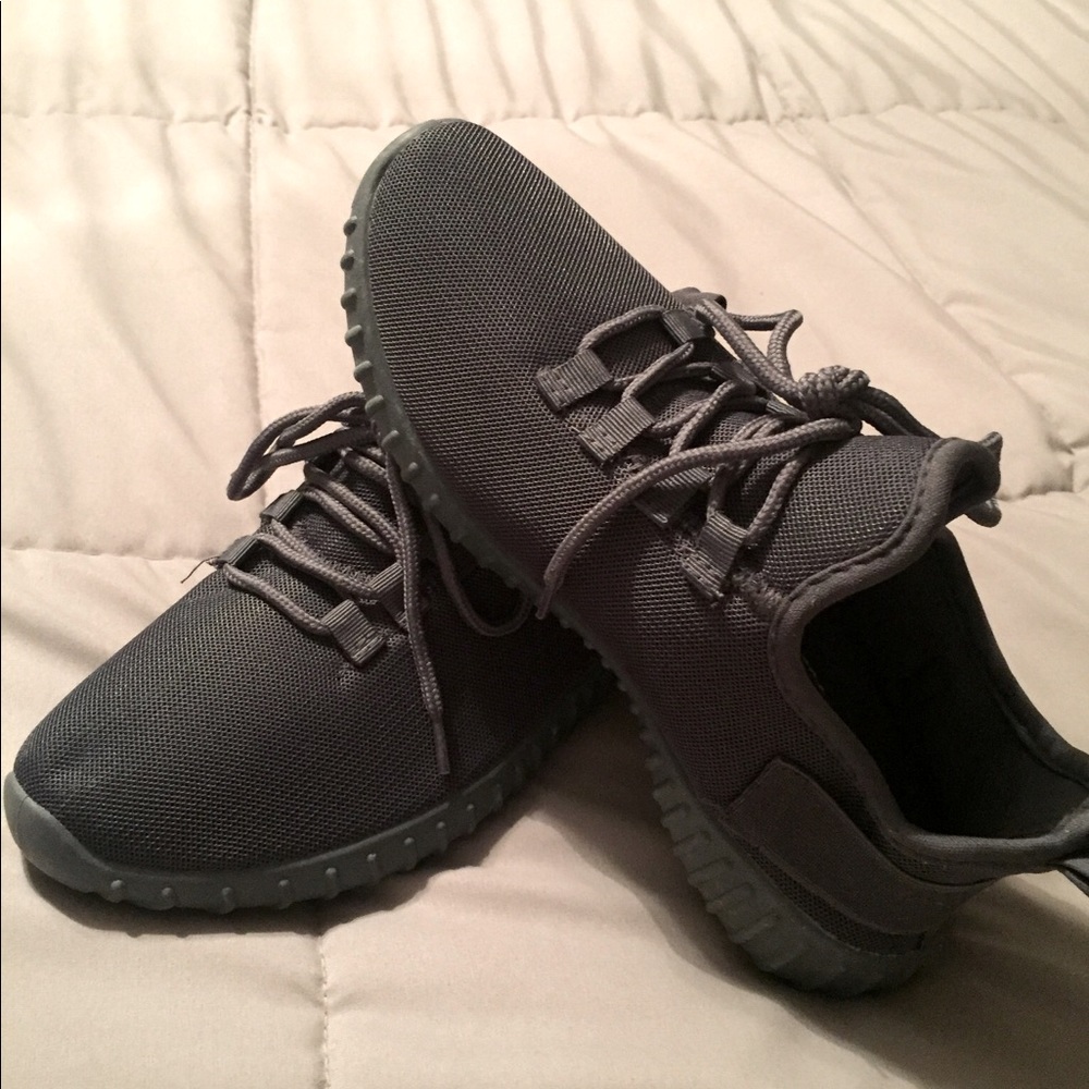 Epicstep, NWOT, women’s grey, size 7 shoe